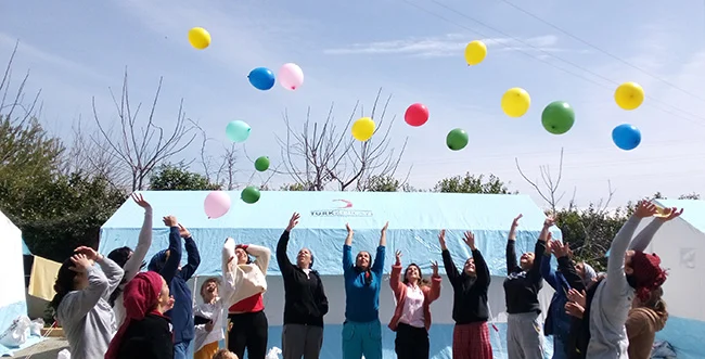 Participants in AMURT teacher training in Türkiye