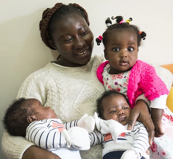 Creating safe spaces for refugee mothers in Greece — AMURT project photograph