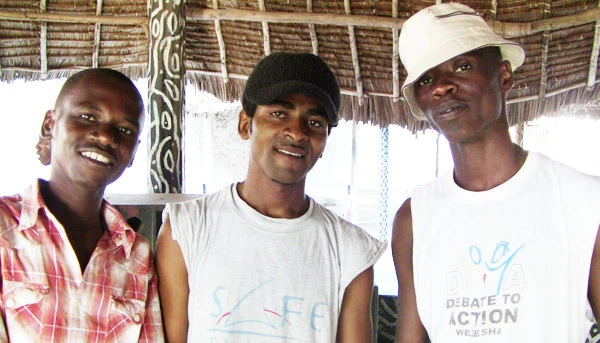 Kenya – Youth Hip Hop — AMURT project photograph